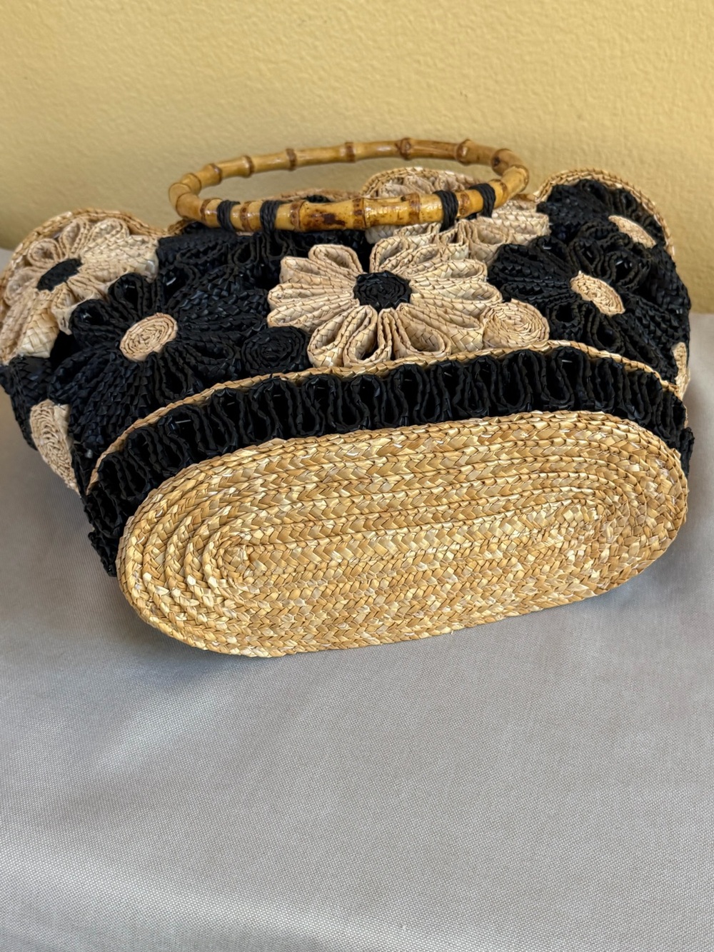 NWT!  Vintage United Colors of Benetton Floral Woven Straw Bag Bamboo Handles - Picture 7 of 13